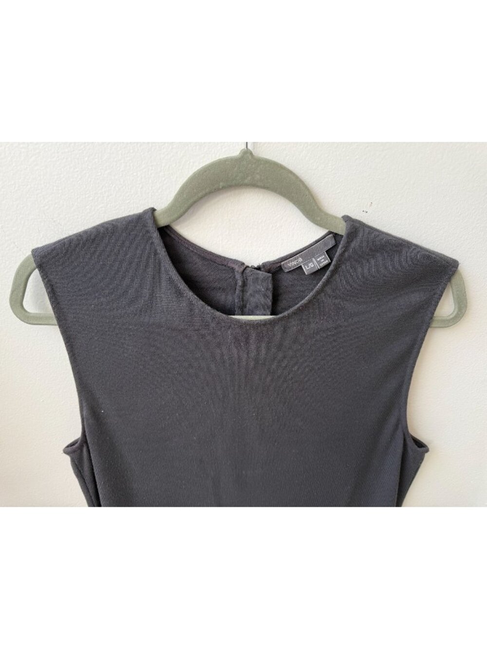 Vince ~ Knit Pencil Slim Dress ~ Gray ~ Size LG ~